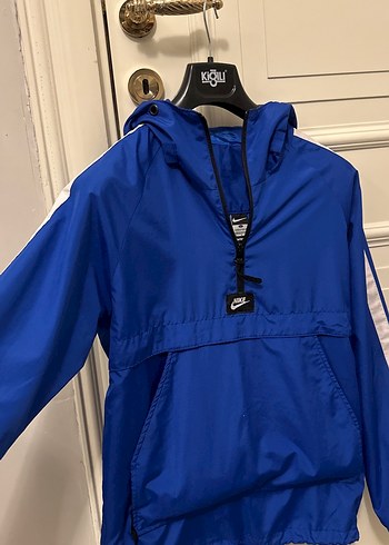 Mavi Kapüşonlu Nike Yağmurluk - Görsel 2