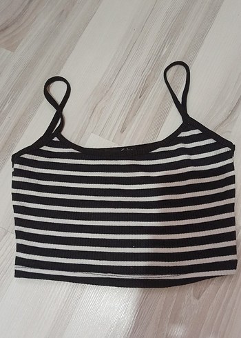 Çizgili Siyah İnce Askılı Crop Top