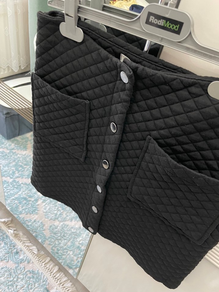 Düğmeli Siyah Kadın Mini Etek - Görsel 2