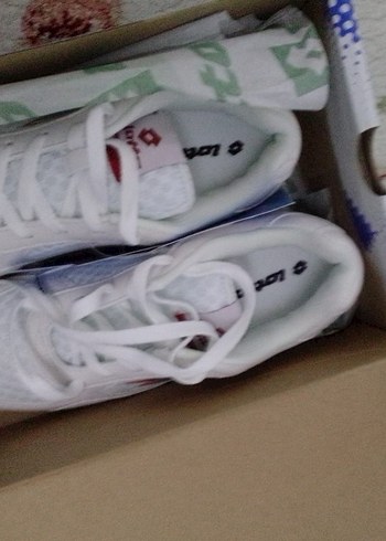 37 Beden Beyaz Bağcıklı Kadın Sneakers