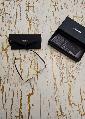 Prada Kadın Güneş Gözlüğü - Görsel 4