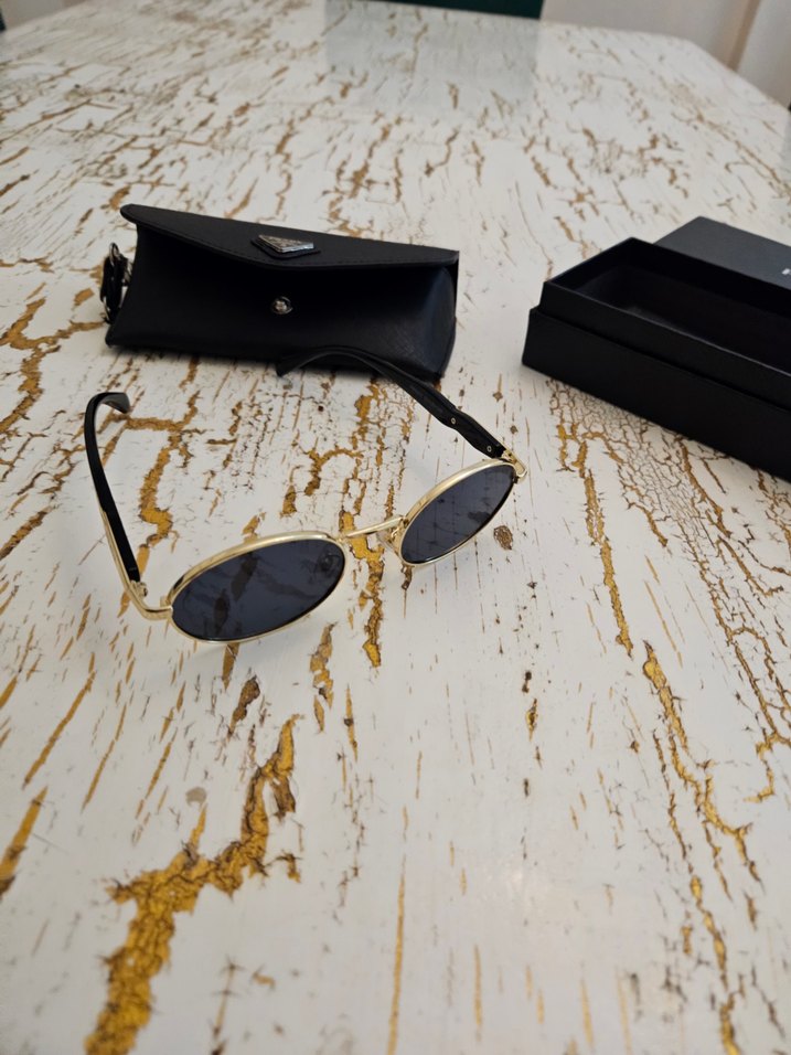 Prada Kadın Güneş Gözlüğü - Görsel 3