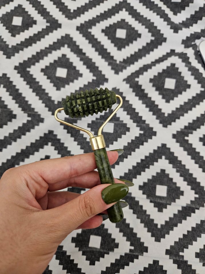 Jade Taşlı Yüz Masaj Rulo Seti - Görsel 2