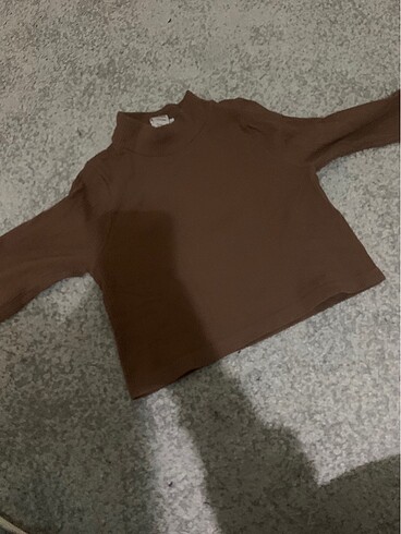 uzun kollu crop
