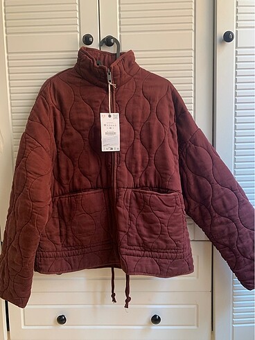 zara bordo kapitone ceket