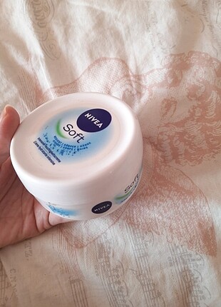 Beden Renk Nivea Body Soft Nemlendirici Bakım Kremi 200 ml