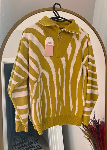 Yağ yeşili Zebra Desenli Yarım Fermuarlı Kazak