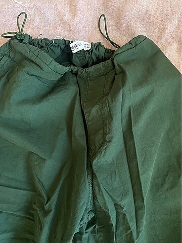 Pull and Bear PULL&BEAR paraşüt pantolon