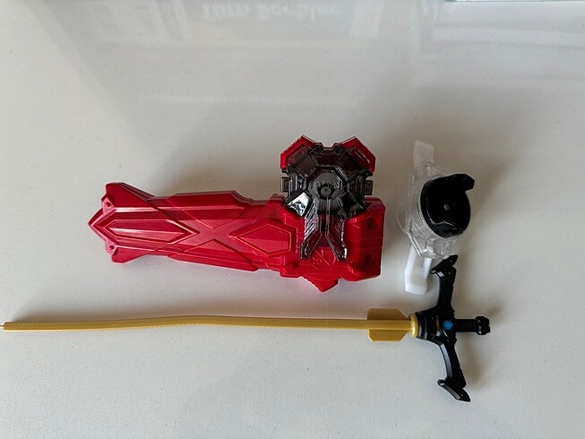 Beyblade burst b 200 luncher