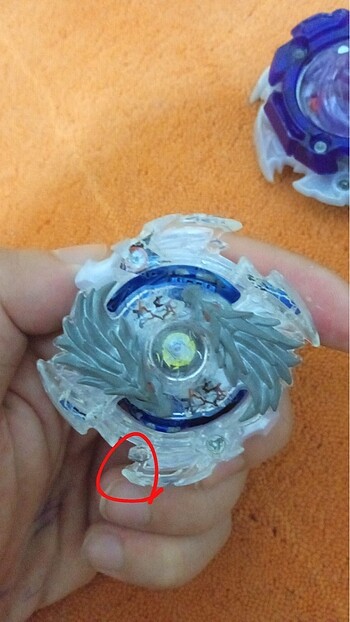  Beden Beyblade burst longunuslar