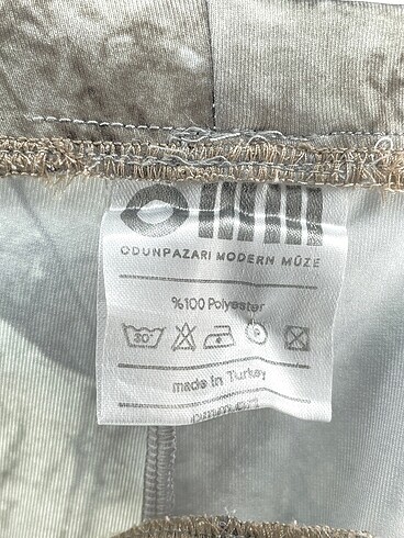 m Beden çeşitli Renk PreLoved Tayt / Spor taytı %70 İndirimli.