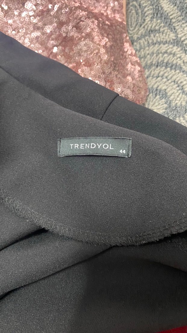 Siyah Drapeli Kolsuz Elbise - Görsel 3