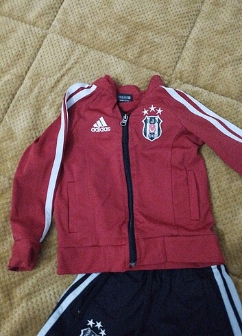 3 Yaş Beden Eşofman takım