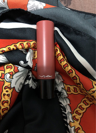 Mac liptensity smoked almond