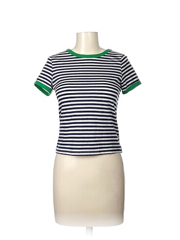 Diğer T-shirt %70 İndirimli.