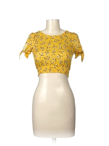 H&M Bluz %70 İndirimli.
