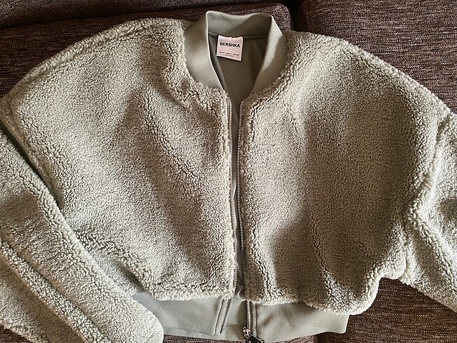 Bershka crop peluş ceket