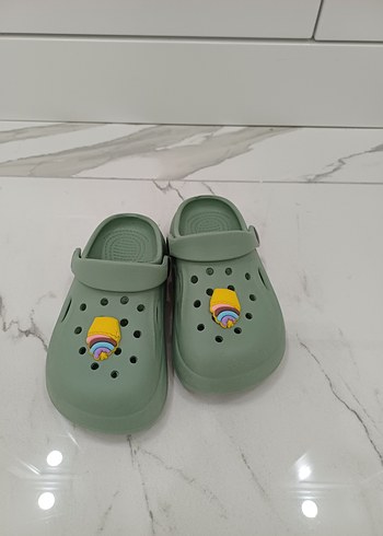 Renkli Baskılı Yeşil Çocuk Terliği