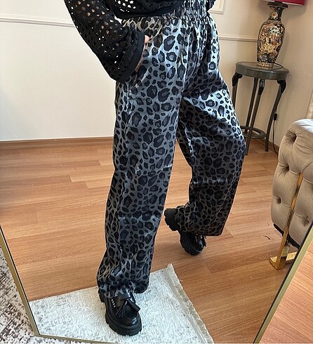 Gri leopar pantolon