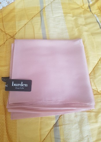 Pembe İpek Görünümlü Kadın Eşarp
