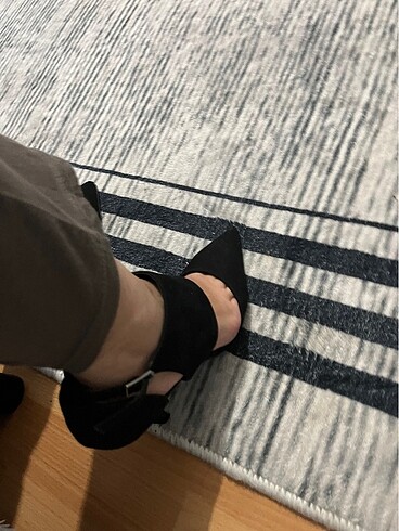 Siyah stiletto
