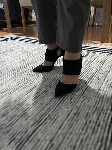 36 Beden siyah Renk Siyah stiletto