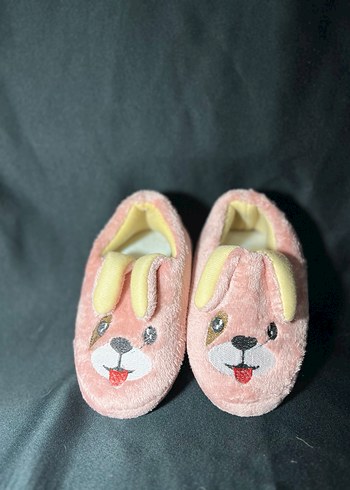 Kız Çocuk Pembe Nakışlı Sıcak Ev Terliği - Görsel 2