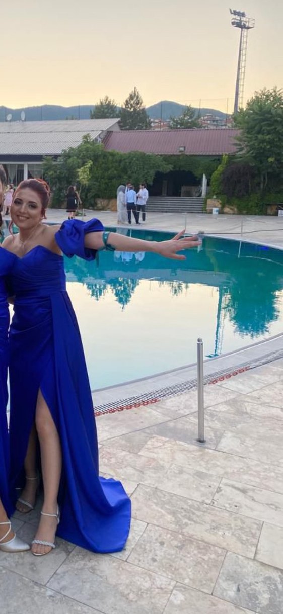 Parlak Mavi Drapeli Uzun Abiye Elbise - Görsel 4