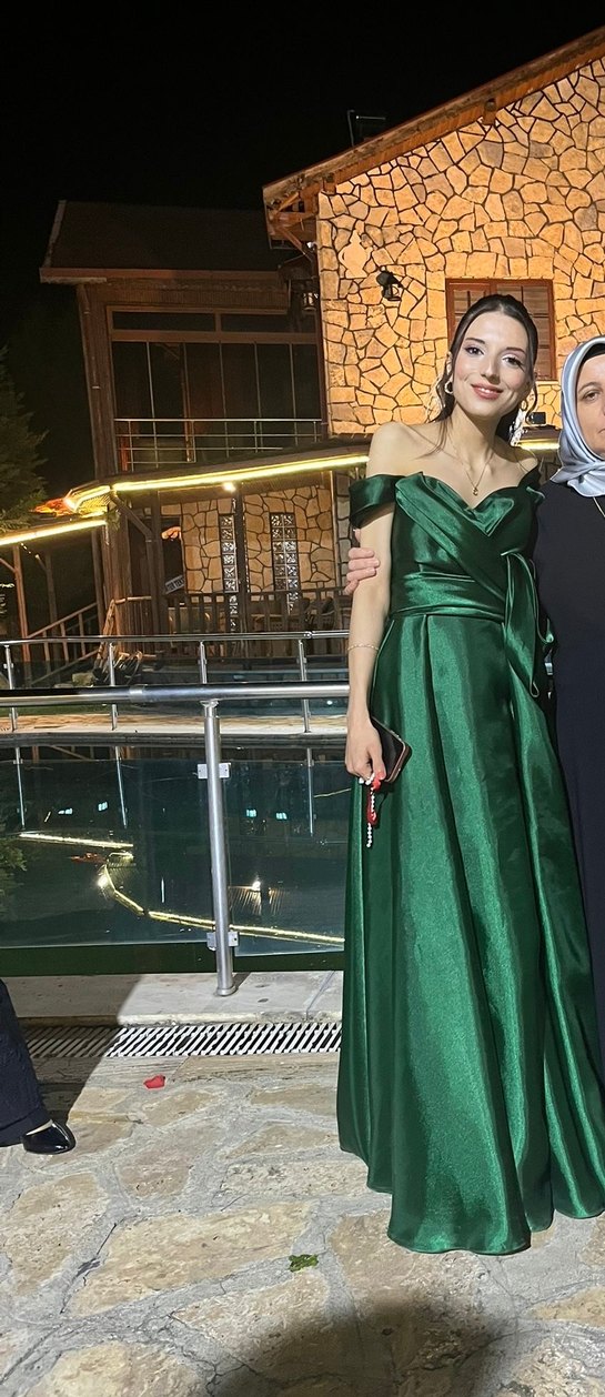 Drapeli Parlak Yeşil Uzun Abiye Elbise - Görsel 2