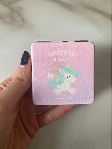 Unicornlu cep aynası