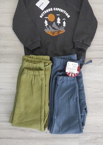 4 Yaş Beden Erkek Çocuk Gri Baskılı Sweatshirt ve Eşofman