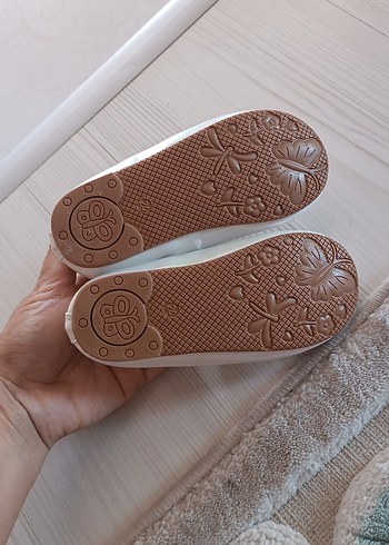 LC Waikiki Kız Çocuk Beyaz Fiyonk Detaylı Babet