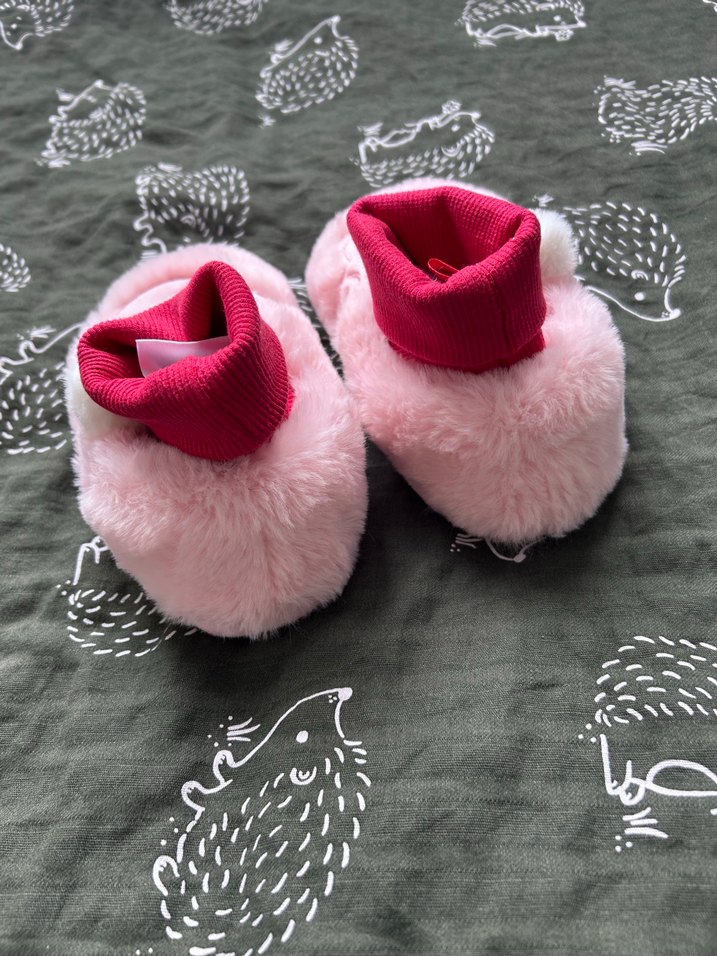 Kız Çocuk Pembe Nakışlı Sıcak Ev Terliği - Görsel 4