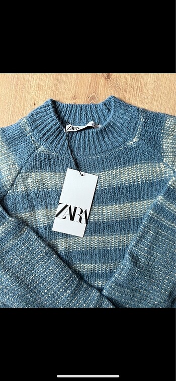 Zara Zara crop kazak