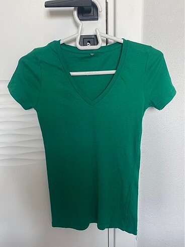 Benetton Tshirt