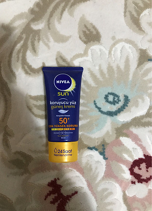 Nivea yüz güneş kremi 