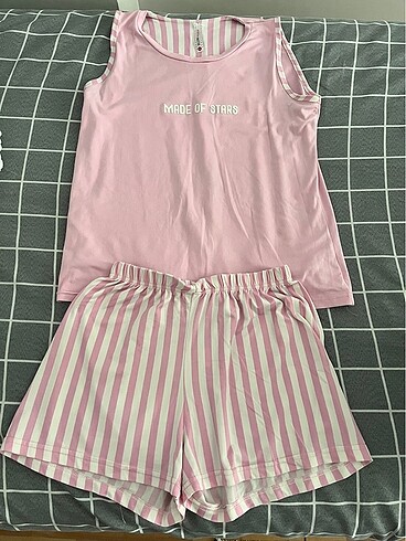 Kadın pijama takımı