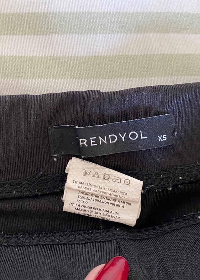 trendyol xs parlak tayt siyah - Görsel 3