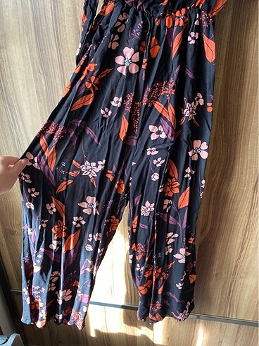 kadın yazlık çiçekli tulum - Görsel 3