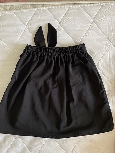 siyah beli kurdeleli kısa etek - Görsel 3