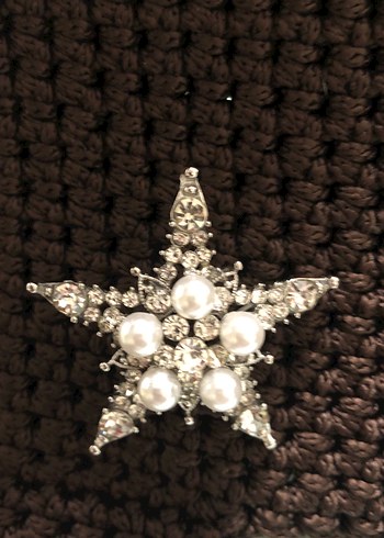 İnci ve Parlak Taşlı Yıldız Broş - Görsel 4