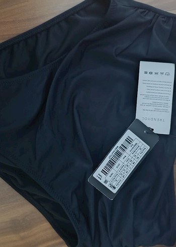 Siyah Rahat Kesim Kadın Bikini Altı - Görsel 2