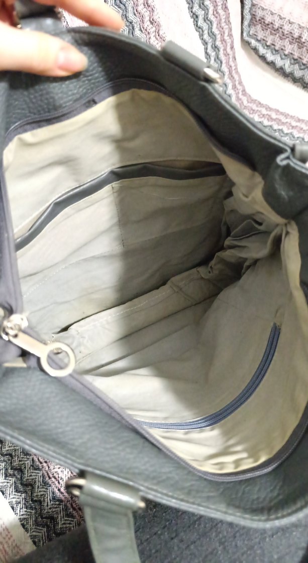 Gri Deri Kadın Çanta Fermuarlı - Görsel 3