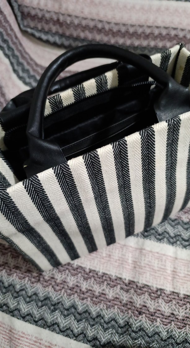 Bohem Zebra Desenli Gri Kadın Çanta - Görsel 2