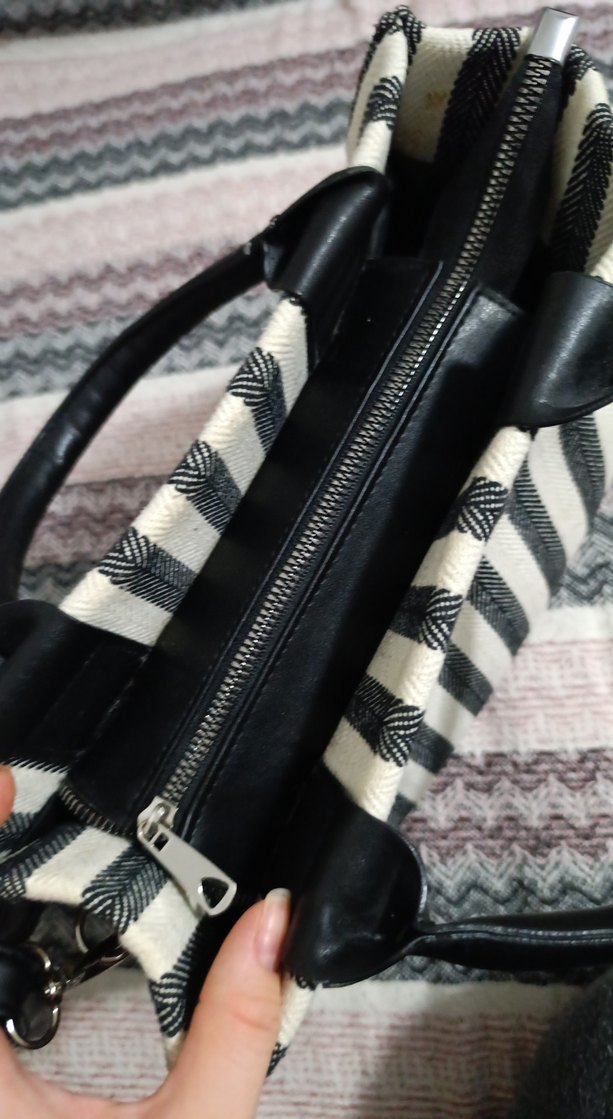 Bohem Zebra Desenli Gri Kadın Çanta - Görsel 4