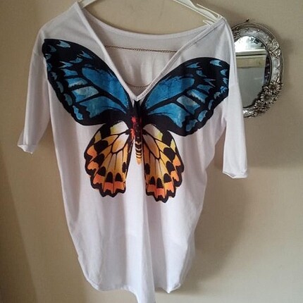 Kelebek tshirt ????