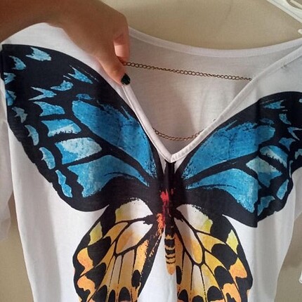 Bershka Kelebek tshirt ????