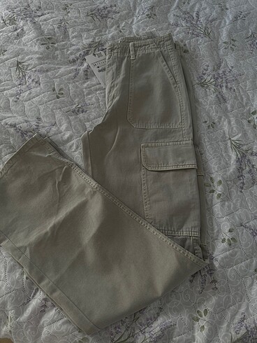 34 Beden ten rengi Renk Zara pantolon