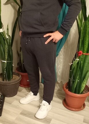Eşofman takimi