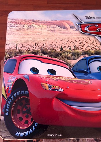 Beden Şimşek mcqueen masa